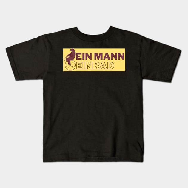 Bär - Ein Mann Einrad Artist Zirkus Motiv Kids T-Shirt by Maggini Art